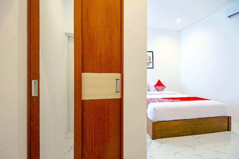 Super Oyo 13I9 88 Exclusive Guesthouse Kejayan Kültér fotó